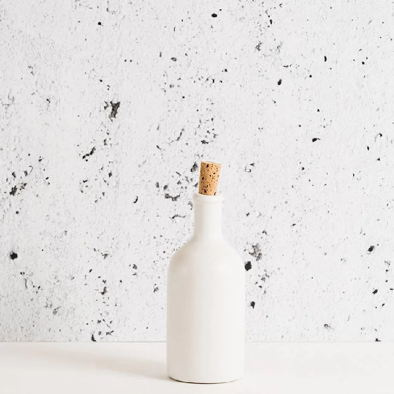 WS Stoneware Olive Oil Bottle | White 21 oz