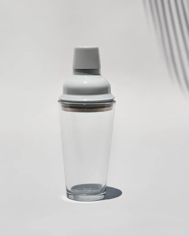 Riverside Cocktail Shaker - White